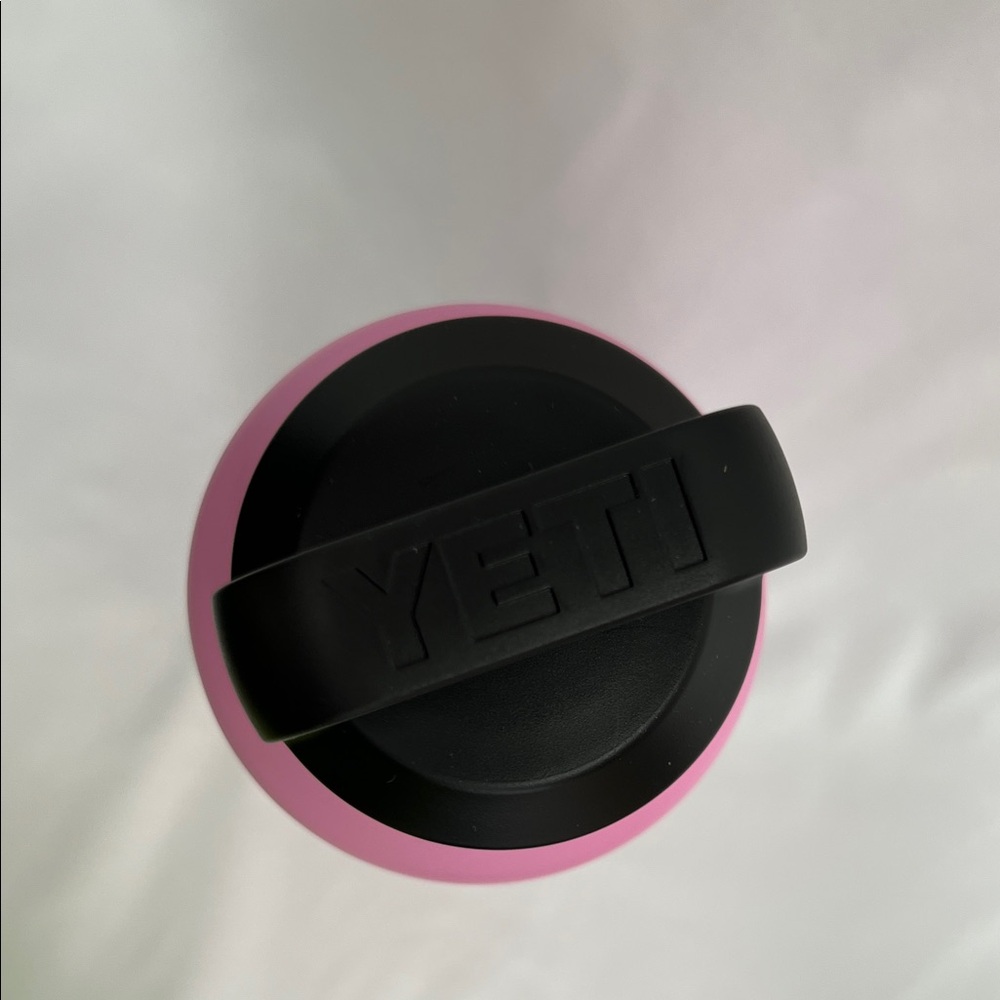 Yeti Rambler 46 oz Bottle in Power Pink - NWT - Picture 6 of 9